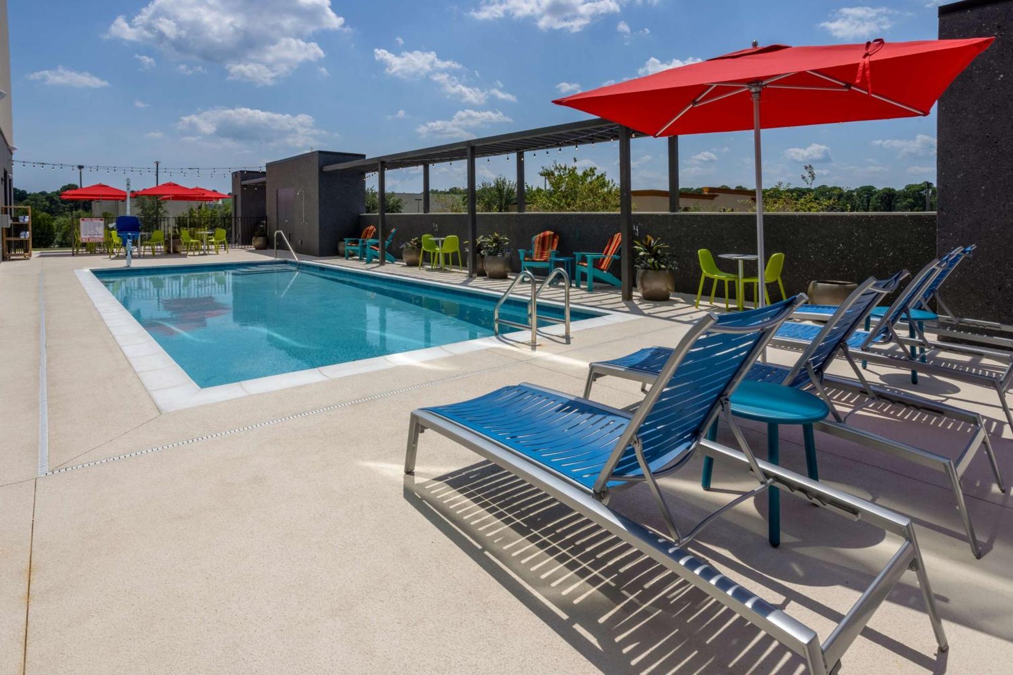 Tru By Hilton Pensacola Airport Medical Center Exterior foto